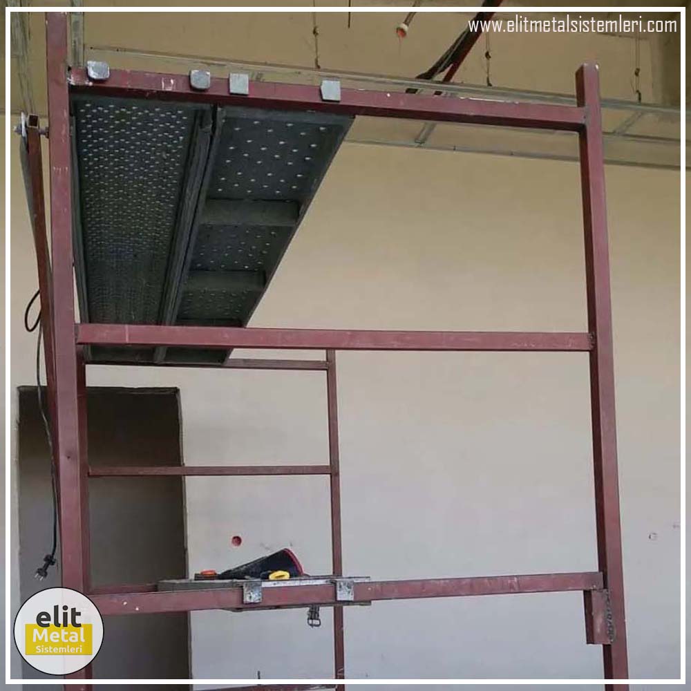 alüminyum çit sistemleri, alüminyum merdiven bariyeri, balkon alüminyum panel, paslanmaz alüminyum güvenlik, dayanıklı alüminyum korkuluk profili, cam panel balkon korkuluğu, temperli cam merdiven paneli, şeffaf cam güvenlik bariyeri, paslanmaz cam bağlantı elemanları, dekoratif cam panel çözümleri, ferforje balkon bariyeri, el işçiliği ferforje panel, özel tasarım ferforje güvenlik, ferforje dış alan koruma, dayanıklı ferforje çit, lazer kesim metal panel, desenli lazer kesim korkuluk, lazer teknoloji ile üretilmiş korkuluk, özel motifli lazer panel, dekoratif lazer metal bariyer, galvaniz mesh panel çit, sanayi tipi mesh güvenlik, tel örgü panel uygulaması, otopark güvenlik paneli, balkon tel panel çözümü, pleksi merdiven paneli, şeffaf pleksi bariyer, dayanıklı pleksi korkuluk, iç mekân pleksi uygulaması, alüminyum duvar tutamaç, merdiven alüminyum tutamak, dayanıklı duvar destek aparatı, motorlu otomatik tente sistemi, açılır kapanır pergole uygulaması, uzaktan kumandalı pergole, motorlu kepenk sistemi, güvenlikli otomatik kepenk, alüminyum çerçeveli kış bahçesi, camlı teras kış bahçesi, kompozit panel dış cephe, alüminyum kaplamalı kompozit panel