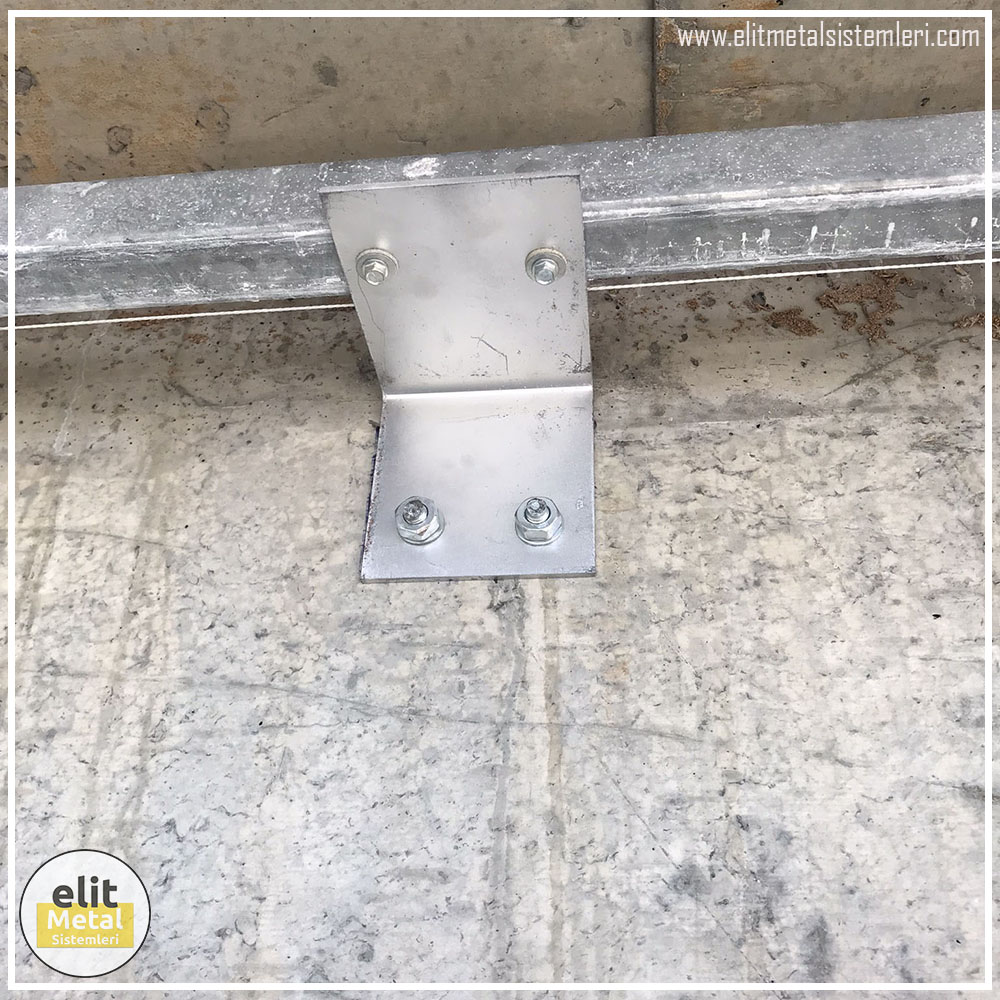 alüminyum çit sistemleri, alüminyum merdiven bariyeri, balkon alüminyum panel, paslanmaz alüminyum güvenlik, dayanıklı alüminyum korkuluk profili, cam panel balkon korkuluğu, temperli cam merdiven paneli, şeffaf cam güvenlik bariyeri, paslanmaz cam bağlantı elemanları, dekoratif cam panel çözümleri, ferforje balkon bariyeri, el işçiliği ferforje panel, özel tasarım ferforje güvenlik, ferforje dış alan koruma, dayanıklı ferforje çit, lazer kesim metal panel, desenli lazer kesim korkuluk, lazer teknoloji ile üretilmiş korkuluk, özel motifli lazer panel, dekoratif lazer metal bariyer, galvaniz mesh panel çit, sanayi tipi mesh güvenlik, tel örgü panel uygulaması, otopark güvenlik paneli, balkon tel panel çözümü, pleksi merdiven paneli, şeffaf pleksi bariyer, dayanıklı pleksi korkuluk, iç mekân pleksi uygulaması, alüminyum duvar tutamaç, merdiven alüminyum tutamak, dayanıklı duvar destek aparatı, motorlu otomatik tente sistemi, açılır kapanır pergole uygulaması, uzaktan kumandalı pergole, motorlu kepenk sistemi, güvenlikli otomatik kepenk, alüminyum çerçeveli kış bahçesi, camlı teras kış bahçesi, kompozit panel dış cephe, alüminyum kaplamalı kompozit panel