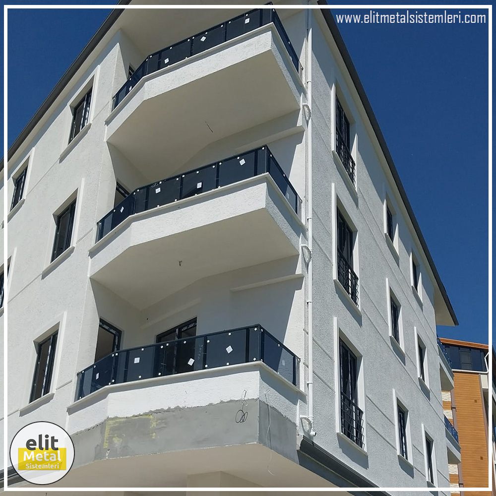 alüminyum çit sistemleri, alüminyum merdiven bariyeri, balkon alüminyum panel, paslanmaz alüminyum güvenlik, dayanıklı alüminyum korkuluk profili, cam panel balkon korkuluğu, temperli cam merdiven paneli, şeffaf cam güvenlik bariyeri, paslanmaz cam bağlantı elemanları, dekoratif cam panel çözümleri, ferforje balkon bariyeri, el işçiliği ferforje panel, özel tasarım ferforje güvenlik, ferforje dış alan koruma, dayanıklı ferforje çit, lazer kesim metal panel, desenli lazer kesim korkuluk, lazer teknoloji ile üretilmiş korkuluk, özel motifli lazer panel, dekoratif lazer metal bariyer, galvaniz mesh panel çit, sanayi tipi mesh güvenlik, tel örgü panel uygulaması, otopark güvenlik paneli, balkon tel panel çözümü, pleksi merdiven paneli, şeffaf pleksi bariyer, dayanıklı pleksi korkuluk, iç mekân pleksi uygulaması, alüminyum duvar tutamaç, merdiven alüminyum tutamak, dayanıklı duvar destek aparatı, motorlu otomatik tente sistemi, açılır kapanır pergole uygulaması, uzaktan kumandalı pergole, motorlu kepenk sistemi, güvenlikli otomatik kepenk, alüminyum çerçeveli kış bahçesi, camlı teras kış bahçesi, kompozit panel dış cephe, alüminyum kaplamalı kompozit panel