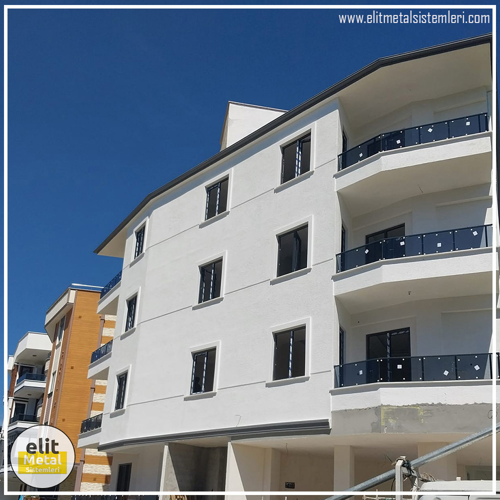 alüminyum çit sistemleri, alüminyum merdiven bariyeri, balkon alüminyum panel, paslanmaz alüminyum güvenlik, dayanıklı alüminyum korkuluk profili, cam panel balkon korkuluğu, temperli cam merdiven paneli, şeffaf cam güvenlik bariyeri, paslanmaz cam bağlantı elemanları, dekoratif cam panel çözümleri, ferforje balkon bariyeri, el işçiliği ferforje panel, özel tasarım ferforje güvenlik, ferforje dış alan koruma, dayanıklı ferforje çit, lazer kesim metal panel, desenli lazer kesim korkuluk, lazer teknoloji ile üretilmiş korkuluk, özel motifli lazer panel, dekoratif lazer metal bariyer, galvaniz mesh panel çit, sanayi tipi mesh güvenlik, tel örgü panel uygulaması, otopark güvenlik paneli, balkon tel panel çözümü, pleksi merdiven paneli, şeffaf pleksi bariyer, dayanıklı pleksi korkuluk, iç mekân pleksi uygulaması, alüminyum duvar tutamaç, merdiven alüminyum tutamak, dayanıklı duvar destek aparatı, motorlu otomatik tente sistemi, açılır kapanır pergole uygulaması, uzaktan kumandalı pergole, motorlu kepenk sistemi, güvenlikli otomatik kepenk, alüminyum çerçeveli kış bahçesi, camlı teras kış bahçesi, kompozit panel dış cephe, alüminyum kaplamalı kompozit panel