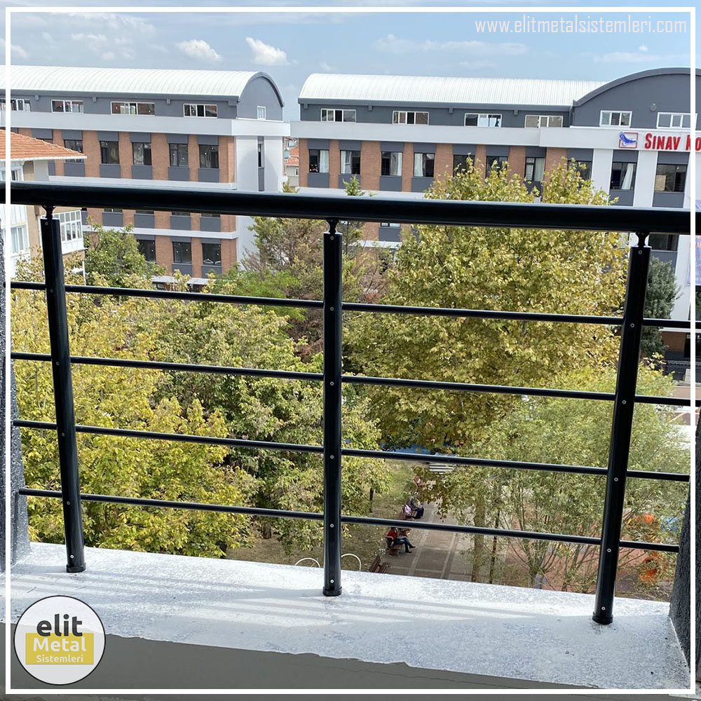 alüminyum çit sistemleri, alüminyum merdiven bariyeri, balkon alüminyum panel, paslanmaz alüminyum güvenlik, dayanıklı alüminyum korkuluk profili, cam panel balkon korkuluğu, temperli cam merdiven paneli, şeffaf cam güvenlik bariyeri, paslanmaz cam bağlantı elemanları, dekoratif cam panel çözümleri, ferforje balkon bariyeri, el işçiliği ferforje panel, özel tasarım ferforje güvenlik, ferforje dış alan koruma, dayanıklı ferforje çit, lazer kesim metal panel, desenli lazer kesim korkuluk, lazer teknoloji ile üretilmiş korkuluk, özel motifli lazer panel, dekoratif lazer metal bariyer, galvaniz mesh panel çit, sanayi tipi mesh güvenlik, tel örgü panel uygulaması, otopark güvenlik paneli, balkon tel panel çözümü, pleksi merdiven paneli, şeffaf pleksi bariyer, dayanıklı pleksi korkuluk, iç mekân pleksi uygulaması, alüminyum duvar tutamaç, merdiven alüminyum tutamak, dayanıklı duvar destek aparatı, motorlu otomatik tente sistemi, açılır kapanır pergole uygulaması, uzaktan kumandalı pergole, motorlu kepenk sistemi, güvenlikli otomatik kepenk, alüminyum çerçeveli kış bahçesi, camlı teras kış bahçesi, kompozit panel dış cephe, alüminyum kaplamalı kompozit panel