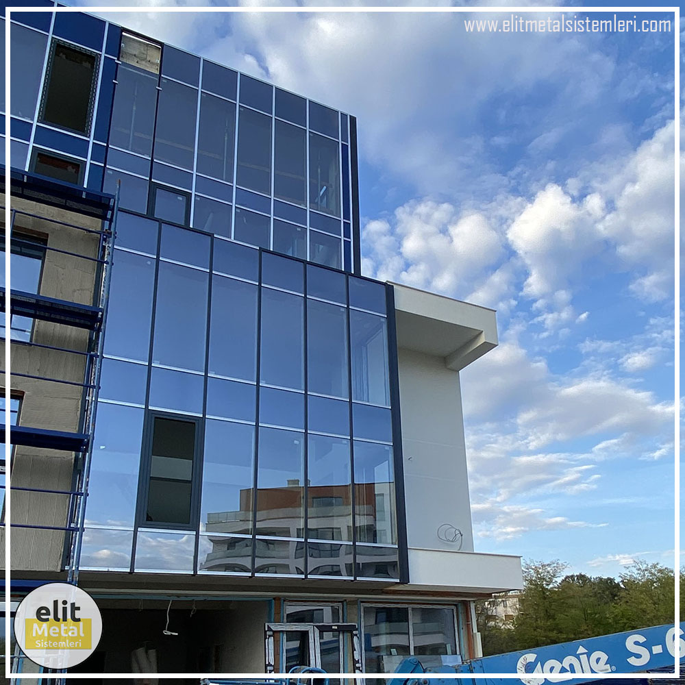 alüminyum çit sistemleri, alüminyum merdiven bariyeri, balkon alüminyum panel, paslanmaz alüminyum güvenlik, dayanıklı alüminyum korkuluk profili, cam panel balkon korkuluğu, temperli cam merdiven paneli, şeffaf cam güvenlik bariyeri, paslanmaz cam bağlantı elemanları, dekoratif cam panel çözümleri, ferforje balkon bariyeri, el işçiliği ferforje panel, özel tasarım ferforje güvenlik, ferforje dış alan koruma, dayanıklı ferforje çit, lazer kesim metal panel, desenli lazer kesim korkuluk, lazer teknoloji ile üretilmiş korkuluk, özel motifli lazer panel, dekoratif lazer metal bariyer, galvaniz mesh panel çit, sanayi tipi mesh güvenlik, tel örgü panel uygulaması, otopark güvenlik paneli, balkon tel panel çözümü, pleksi merdiven paneli, şeffaf pleksi bariyer, dayanıklı pleksi korkuluk, iç mekân pleksi uygulaması, alüminyum duvar tutamaç, merdiven alüminyum tutamak, dayanıklı duvar destek aparatı, motorlu otomatik tente sistemi, açılır kapanır pergole uygulaması, uzaktan kumandalı pergole, motorlu kepenk sistemi, güvenlikli otomatik kepenk, alüminyum çerçeveli kış bahçesi, camlı teras kış bahçesi, kompozit panel dış cephe, alüminyum kaplamalı kompozit panel