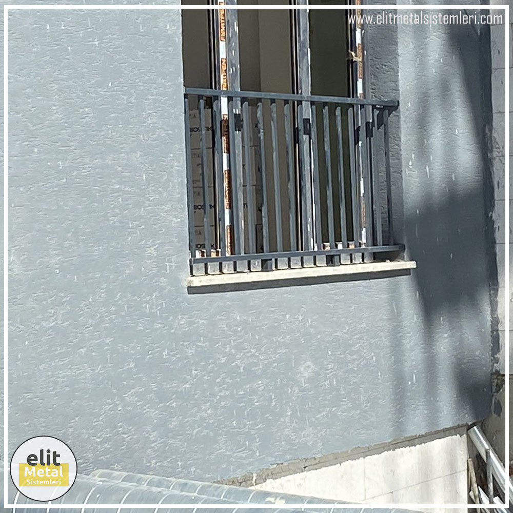 alüminyum çit sistemleri, alüminyum merdiven bariyeri, balkon alüminyum panel, paslanmaz alüminyum güvenlik, dayanıklı alüminyum korkuluk profili, cam panel balkon korkuluğu, temperli cam merdiven paneli, şeffaf cam güvenlik bariyeri, paslanmaz cam bağlantı elemanları, dekoratif cam panel çözümleri, ferforje balkon bariyeri, el işçiliği ferforje panel, özel tasarım ferforje güvenlik, ferforje dış alan koruma, dayanıklı ferforje çit, lazer kesim metal panel, desenli lazer kesim korkuluk, lazer teknoloji ile üretilmiş korkuluk, özel motifli lazer panel, dekoratif lazer metal bariyer, galvaniz mesh panel çit, sanayi tipi mesh güvenlik, tel örgü panel uygulaması, otopark güvenlik paneli, balkon tel panel çözümü, pleksi merdiven paneli, şeffaf pleksi bariyer, dayanıklı pleksi korkuluk, iç mekân pleksi uygulaması, alüminyum duvar tutamaç, merdiven alüminyum tutamak, dayanıklı duvar destek aparatı, motorlu otomatik tente sistemi, açılır kapanır pergole uygulaması, uzaktan kumandalı pergole, motorlu kepenk sistemi, güvenlikli otomatik kepenk, alüminyum çerçeveli kış bahçesi, camlı teras kış bahçesi, kompozit panel dış cephe, alüminyum kaplamalı kompozit panel