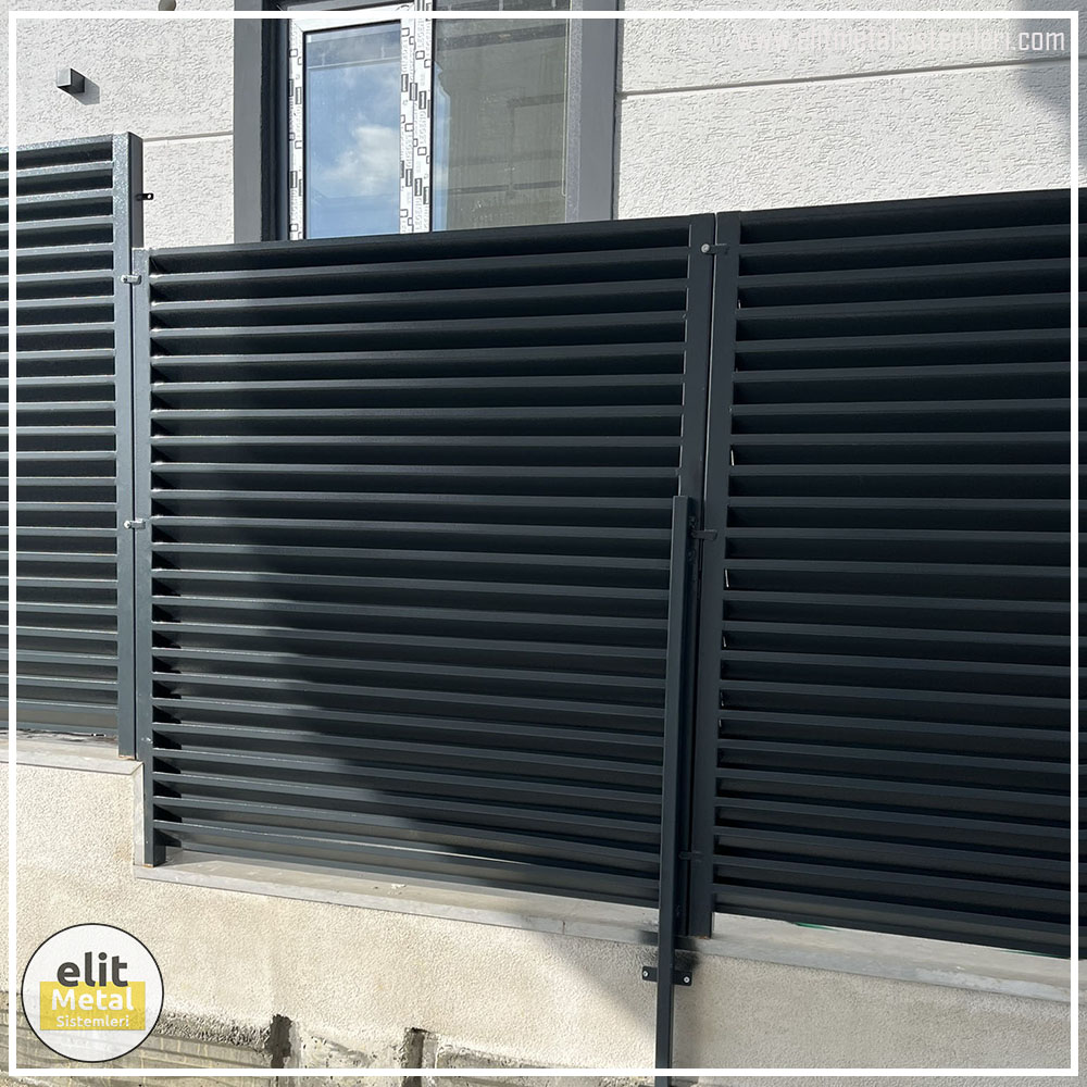 alüminyum çit sistemleri, alüminyum merdiven bariyeri, balkon alüminyum panel, paslanmaz alüminyum güvenlik, dayanıklı alüminyum korkuluk profili, cam panel balkon korkuluğu, temperli cam merdiven paneli, şeffaf cam güvenlik bariyeri, paslanmaz cam bağlantı elemanları, dekoratif cam panel çözümleri, ferforje balkon bariyeri, el işçiliği ferforje panel, özel tasarım ferforje güvenlik, ferforje dış alan koruma, dayanıklı ferforje çit, lazer kesim metal panel, desenli lazer kesim korkuluk, lazer teknoloji ile üretilmiş korkuluk, özel motifli lazer panel, dekoratif lazer metal bariyer, galvaniz mesh panel çit, sanayi tipi mesh güvenlik, tel örgü panel uygulaması, otopark güvenlik paneli, balkon tel panel çözümü, pleksi merdiven paneli, şeffaf pleksi bariyer, dayanıklı pleksi korkuluk, iç mekân pleksi uygulaması, alüminyum duvar tutamaç, merdiven alüminyum tutamak, dayanıklı duvar destek aparatı, motorlu otomatik tente sistemi, açılır kapanır pergole uygulaması, uzaktan kumandalı pergole, motorlu kepenk sistemi, güvenlikli otomatik kepenk, alüminyum çerçeveli kış bahçesi, camlı teras kış bahçesi, kompozit panel dış cephe, alüminyum kaplamalı kompozit panel