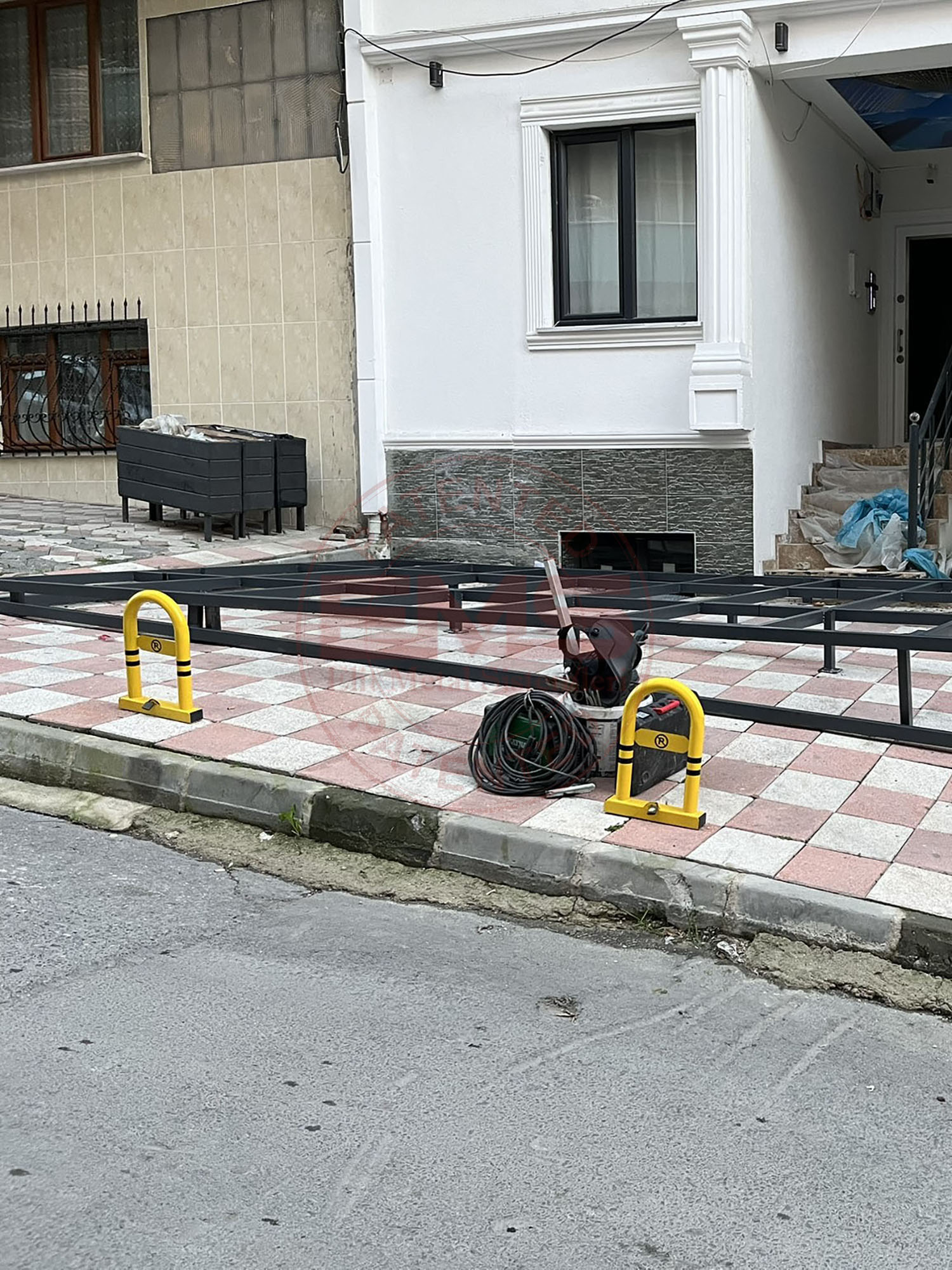 ElitMetalSistemleri-Turgay-Bey-Anavutköy-Zemin-Duzeltme-Pergole- (15)