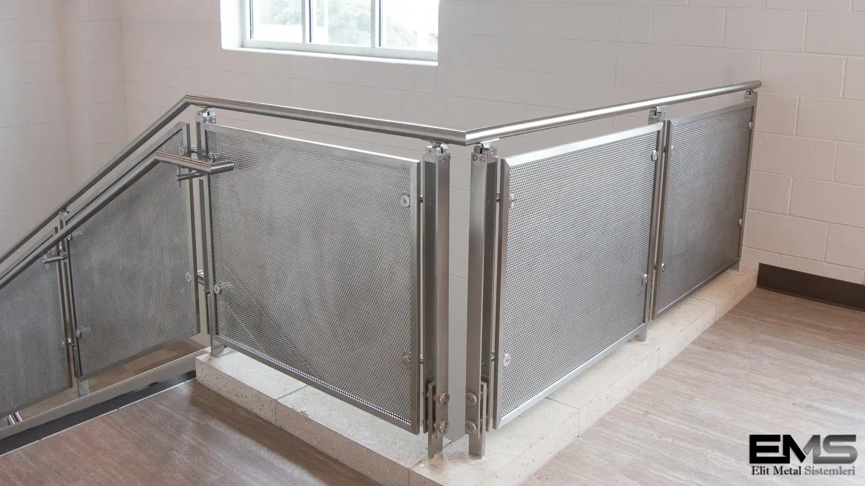 ems-mesh-panel-korkuluk-ref-13-2-1778x1000