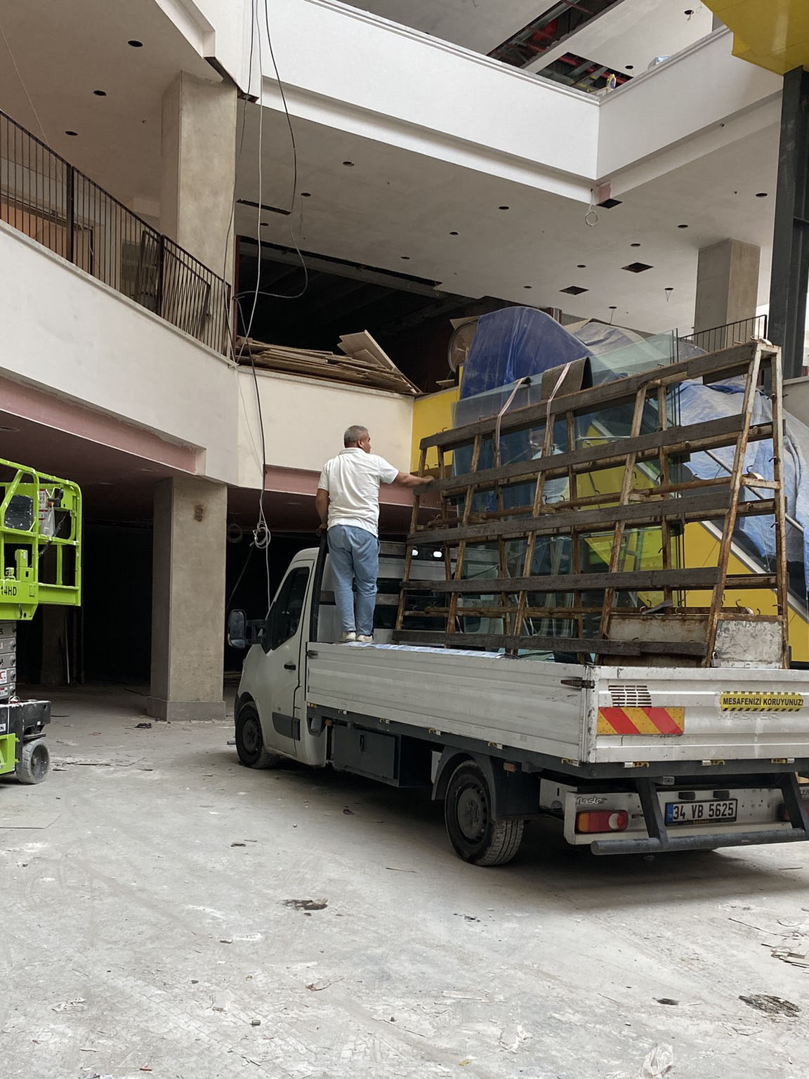 ElitMetalSistemleri-Aydın-Ops-Mall-Avm-Dograma-Kepenk-Uygulaması- (13)