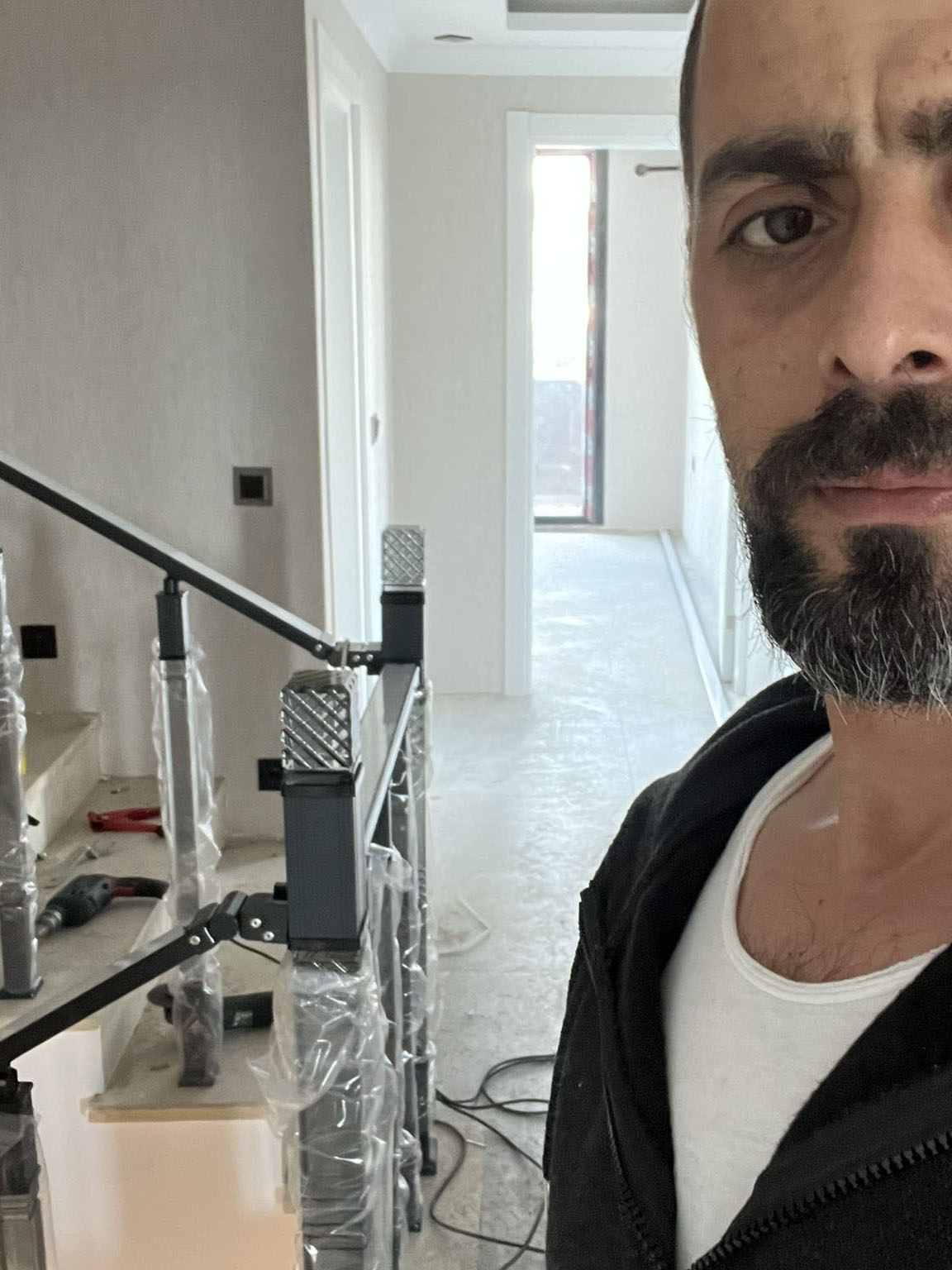 ElitMetalSistemleri-Fevzi-Bey-Arnavutköy-Pleksi-Uygulamasi- (7)